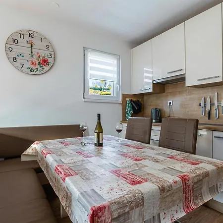 Ferienhaus Cozy - Happy