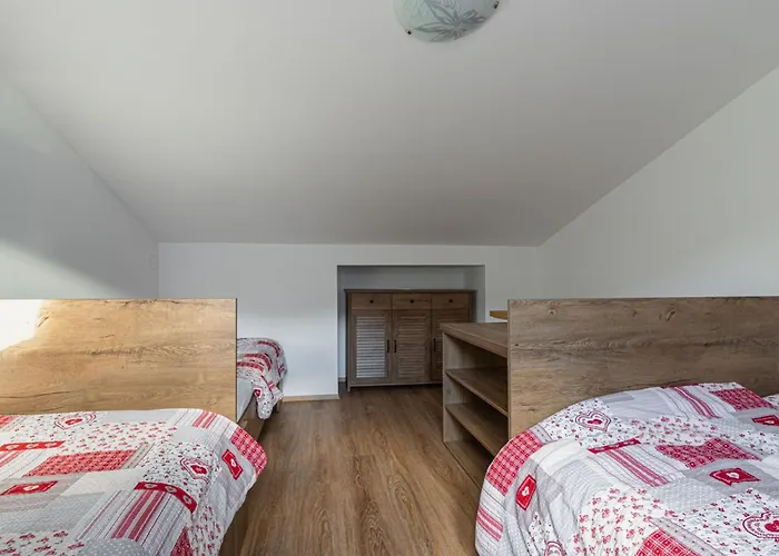 בית נופש Cozy - Happy בובק